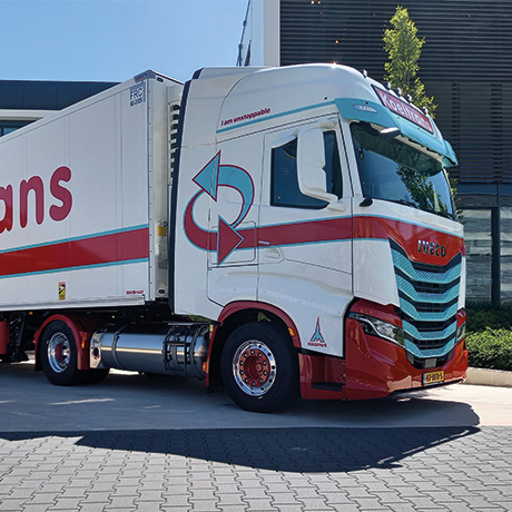 Koeltrans koopt IVECO S-WAY bij Schouten Nijmegen